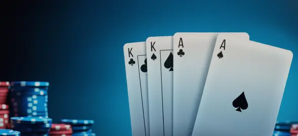 Uzziniet, kā spēlēt Texas Hold’em un Omaha pokeru